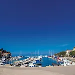 Cozy Apartment In Malinska With Wifi * Malinska