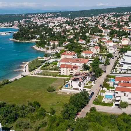 Cozy Apartment In Malinska With Wifi