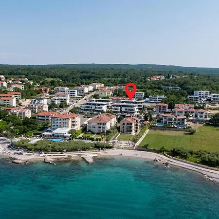 Cozy Apartment In Malinska With Wifi Malinska