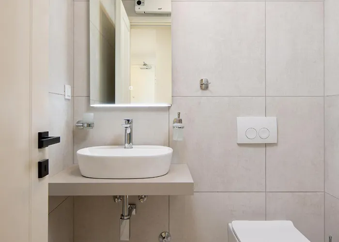 Beautiful Apartment In Malinska * Malinska
