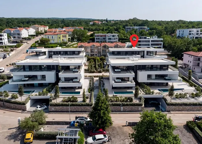 Beautiful Apartment In Malinska Apartamento *